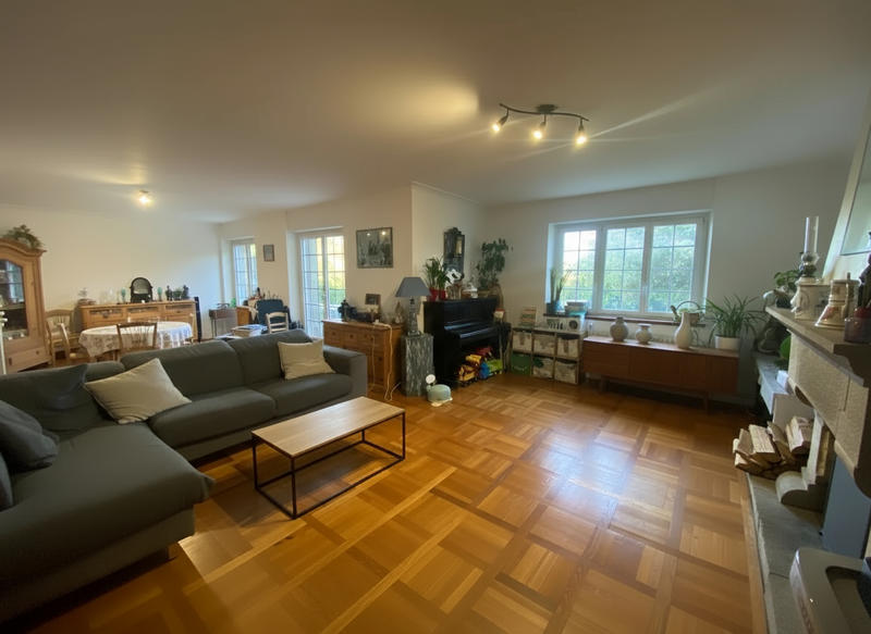 Maison - 205 m² - 8 pièces