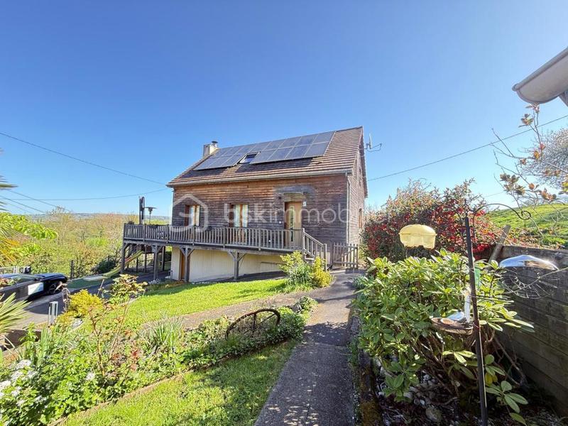 Propriété - 150 m² - 5 pièces