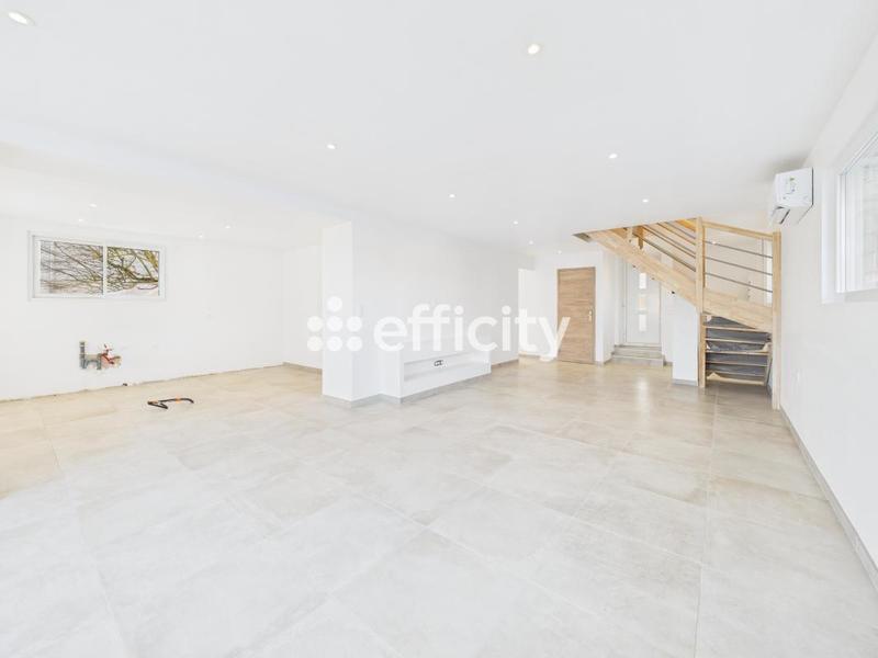 Pavillon - 189 m² - 8 pièces