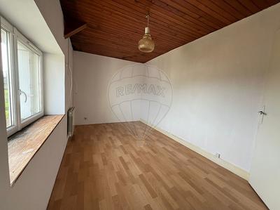 Maison - 66 m² - 5 pièces