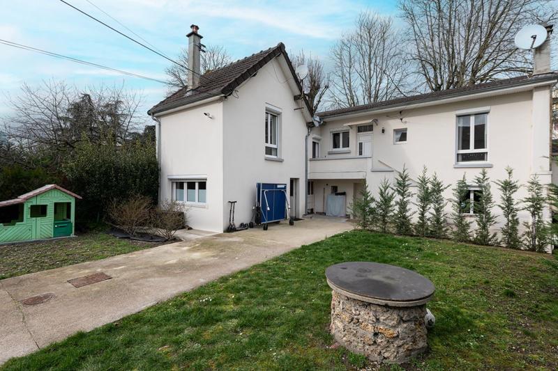 Maison - 106 m² - 5 pièces