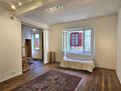 Maison - 133 m² - 6 pièces