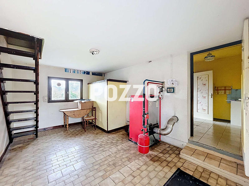 Maison - 90 m² - 5 pièces