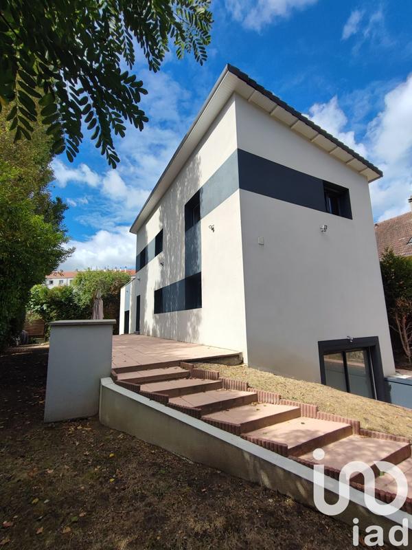 Maison - 132 m² - 6 pièces