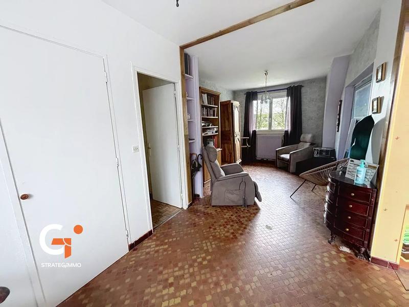 Maison - 137 m² - 5 pièces