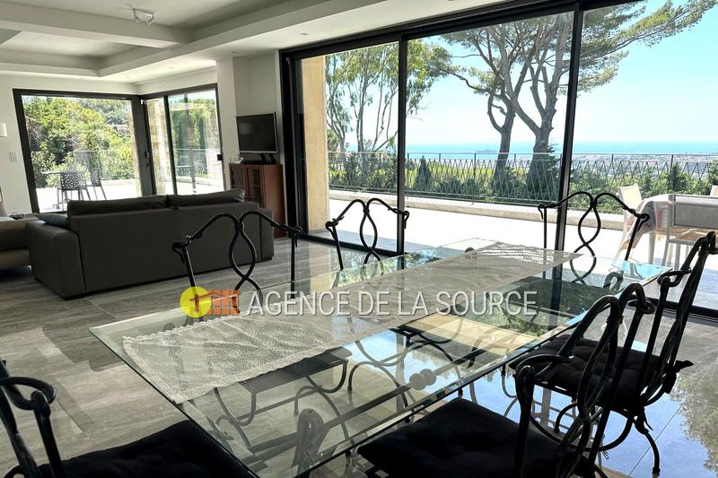 Villa - 390 m² - 10 pièces