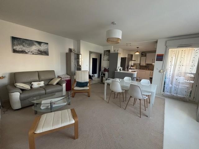 Appartement - 83 m² - 4 pièces