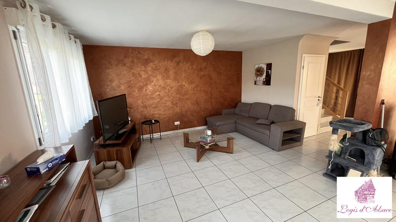 Maison - 107 m² - 5 pièces