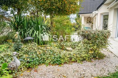 Villa - 208 m² - 6 pièces