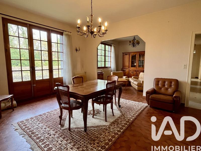 Maison - 138 m² - 5 pièces