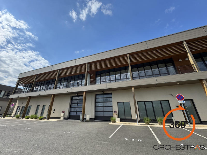 Local d'activités - 589 m²