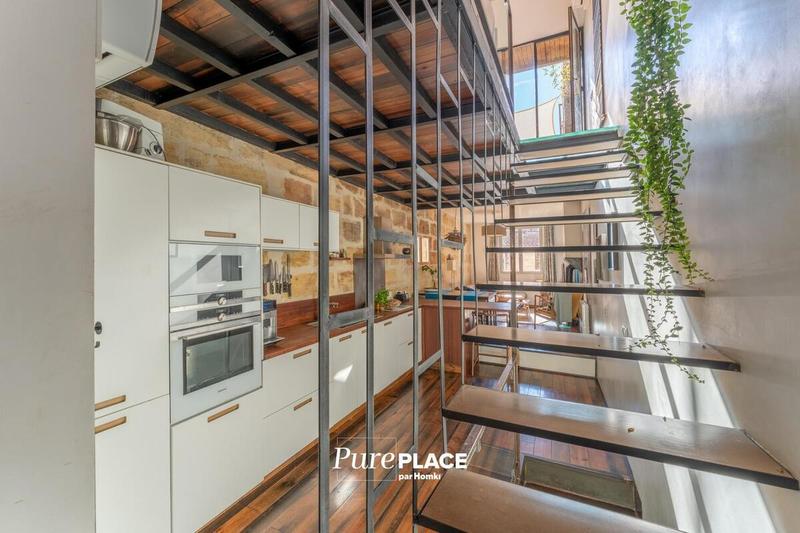 Maison - 140 m² - 5 pièces