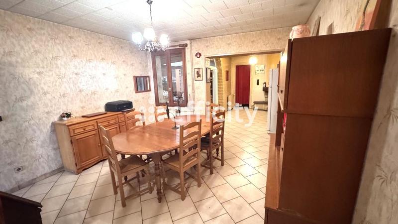 Maison - 136 m² - 4 pièces