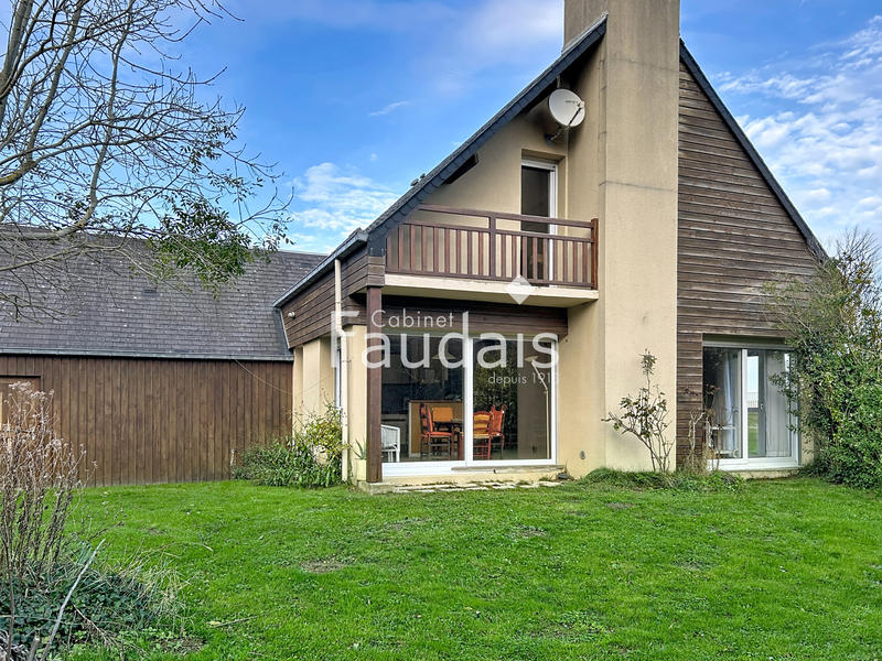 Maison - 105 m² - 4 pièces