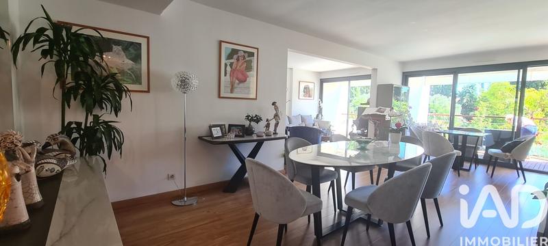 Appartement - 147 m² - 5 pièces