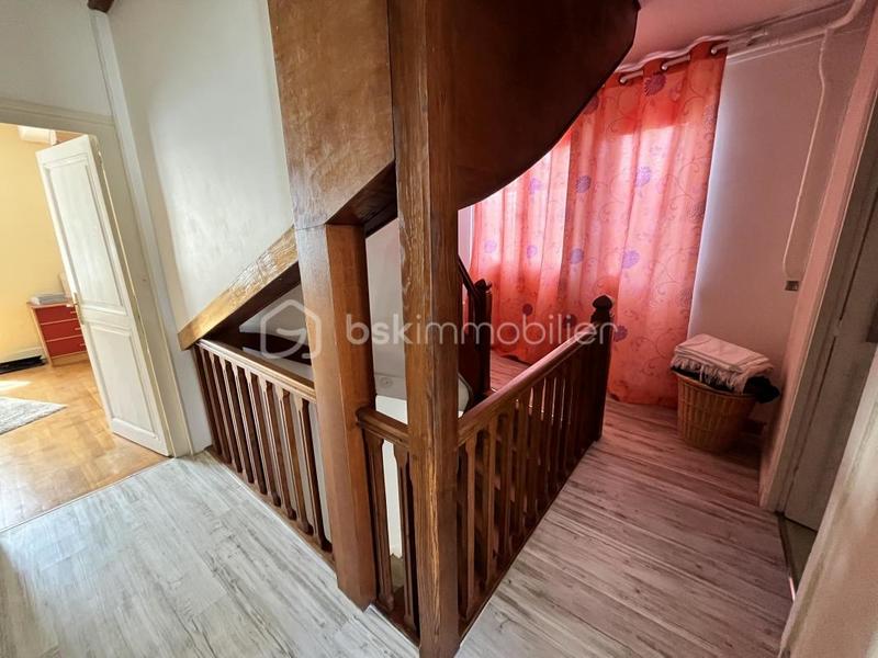 Maison de ville - 196 m² - 7 pièces