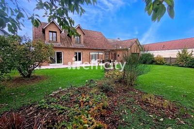 Maison - 122 m² - 8 pièces