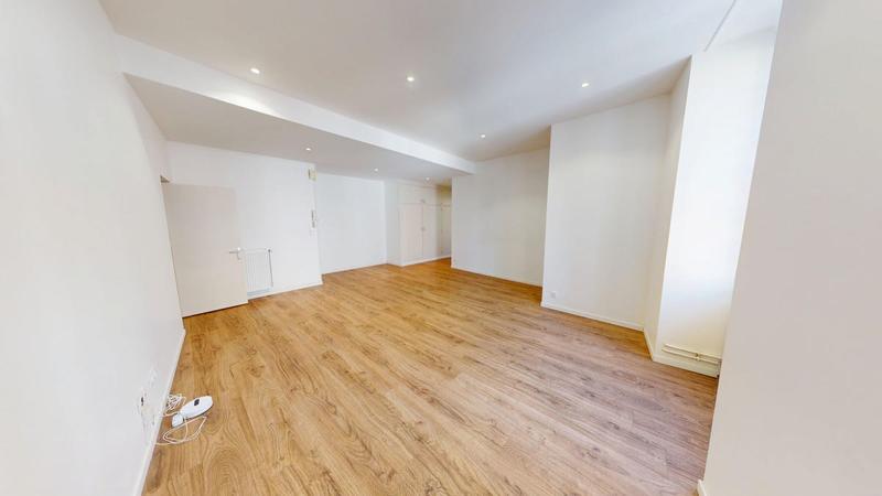 Appartement - 81 m² - 4 pièces