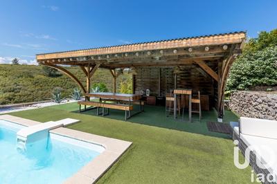 Maison - 144 m² - 4 pièces