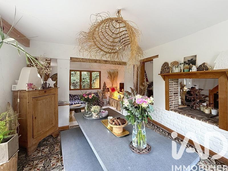 Maison - 225 m² - 7 pièces