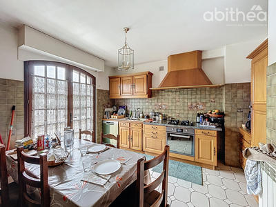 Maison - 137 m² - 6 pièces