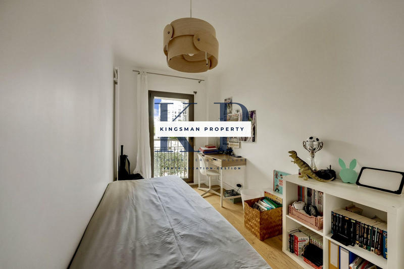 Appartement - 91 m² - 4 pièces