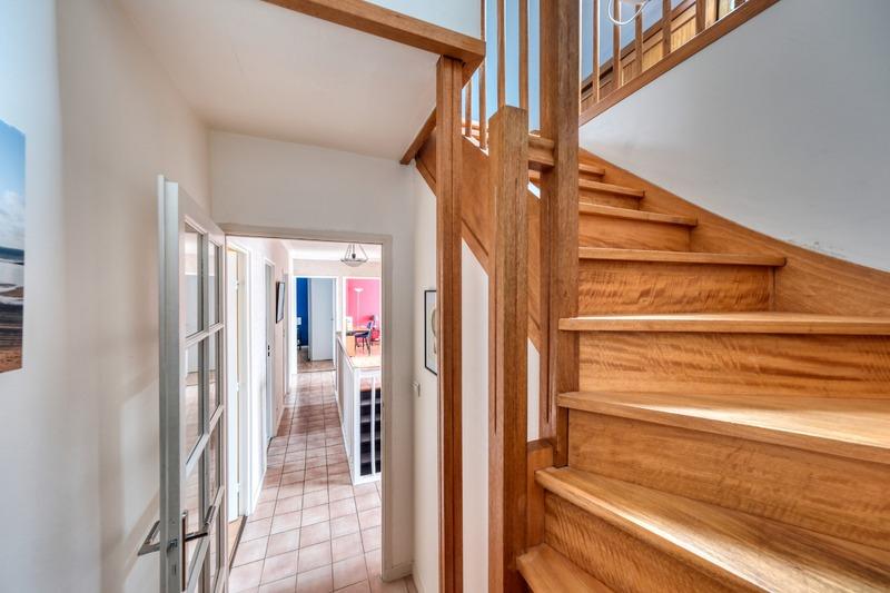 Maison - 153 m² - 7 pièces