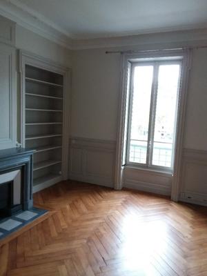 Appartement - 220 m² - 6 pièces