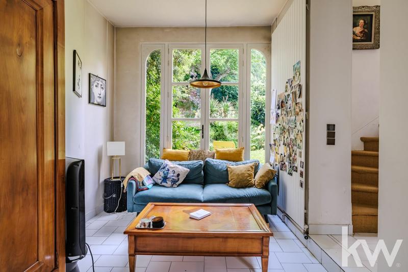 Maison - 150 m² - 8 pièces