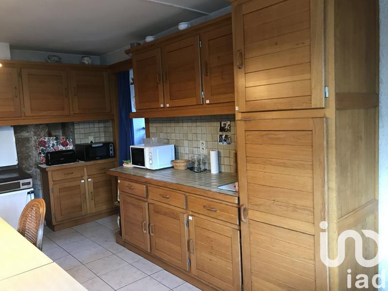 Maison - 182 m² - 7 pièces