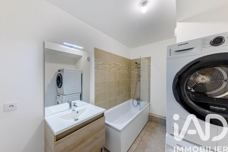 Appartement - 90 m² - 4 pièces