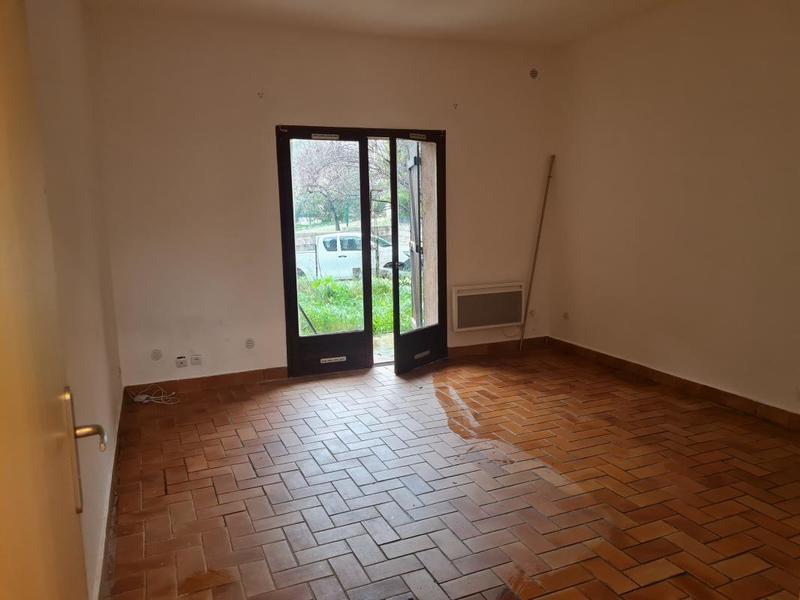 Studio - 38 m² - 1 pièce