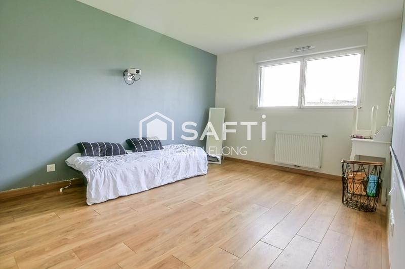 Maison - 191 m² - 7 pièces