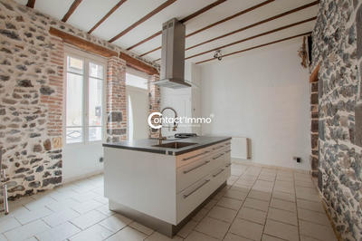 Maison - 93 m² - 4 pièces