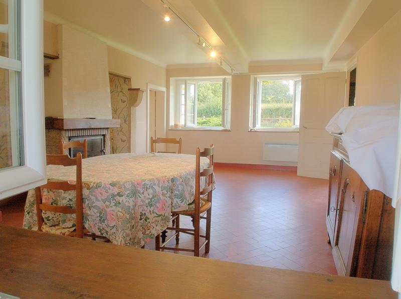 Maison - 169 m² - 10 pièces