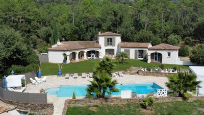 Villa - 187 m² - 5 pièces