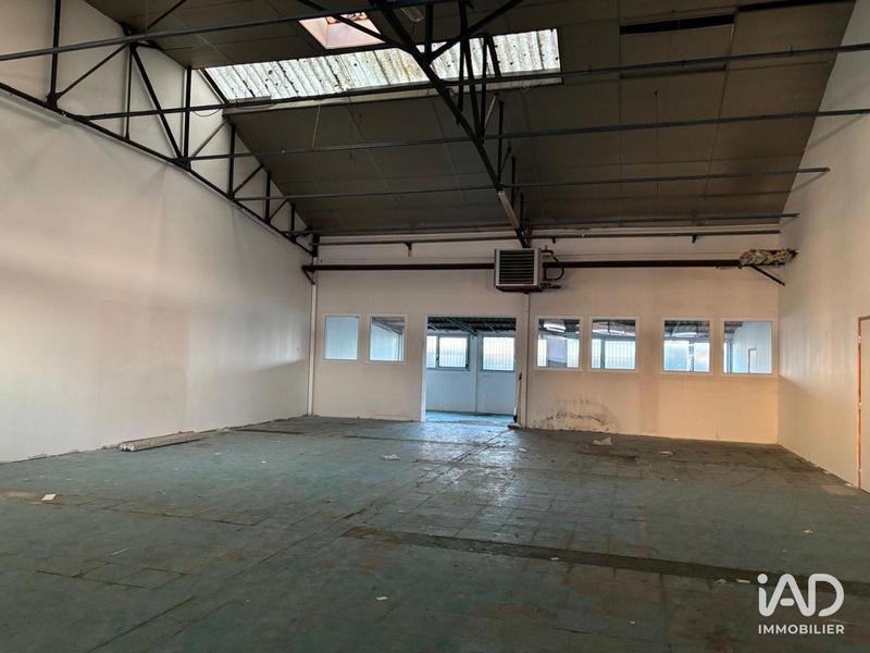 Local commercial - 202 m²