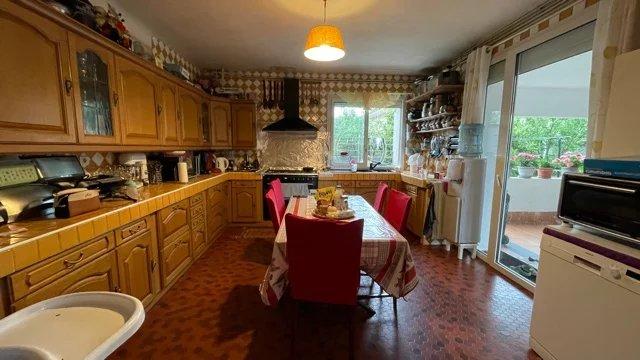 Maison - 170 m² - 7 pièces