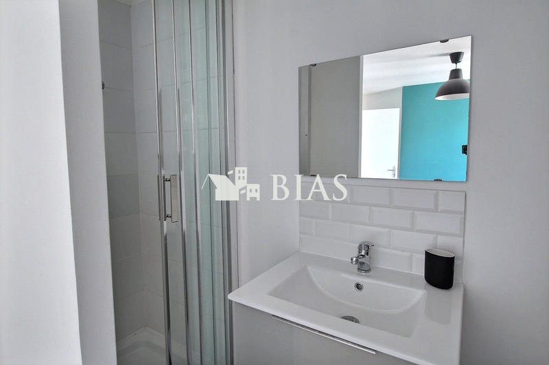 Appartement - 70 m² - 4 pièces