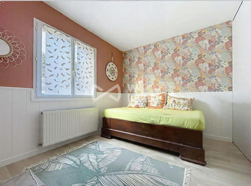 Maison - 104 m² - 4 pièces