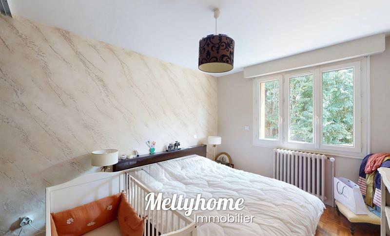 Maison - 95 m² - 4 pièces