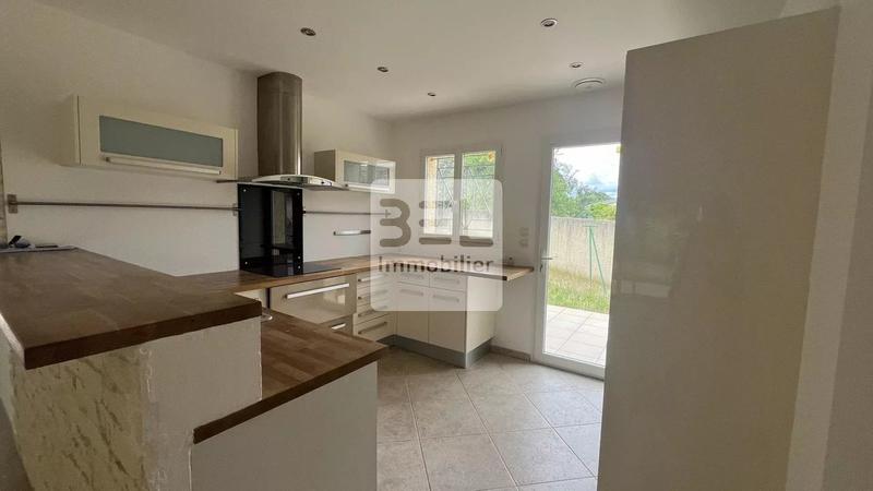 Villa - 135 m² - 6 pièces