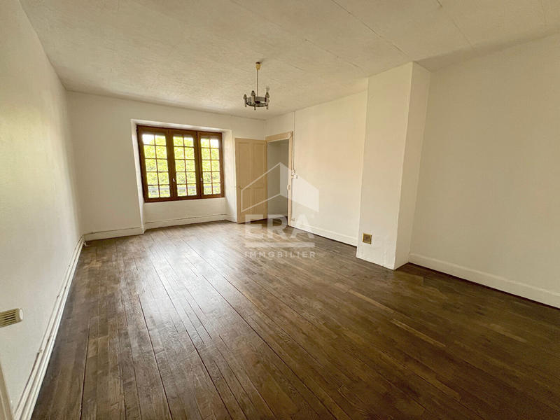 Maison - 194 m² - 11 pièces