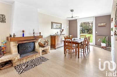 Maison - 178 m² - 9 pièces