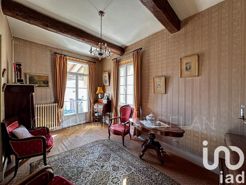 Maison - 264 m² - 11 pièces
