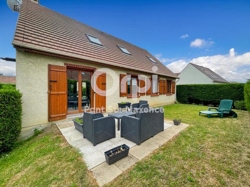 Maison - 146 m² - 8 pièces