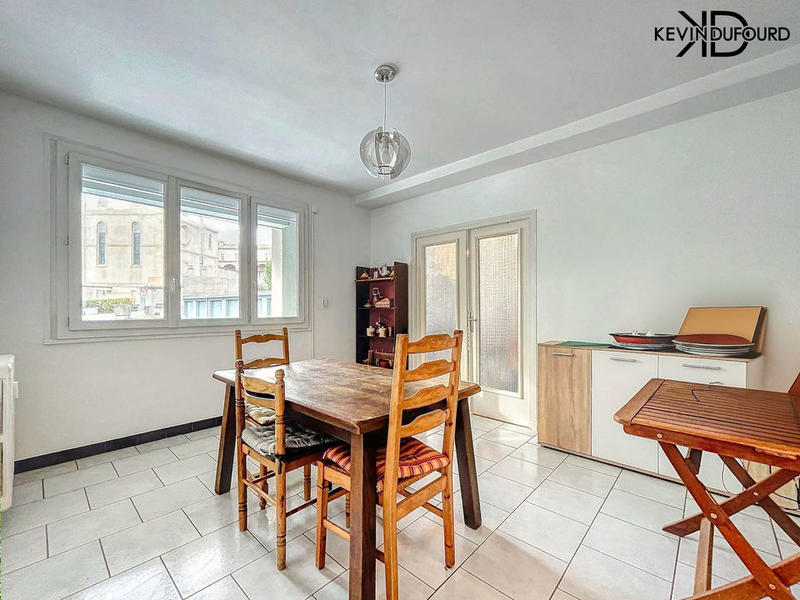 Appartement - 57 m² - 3 pièces