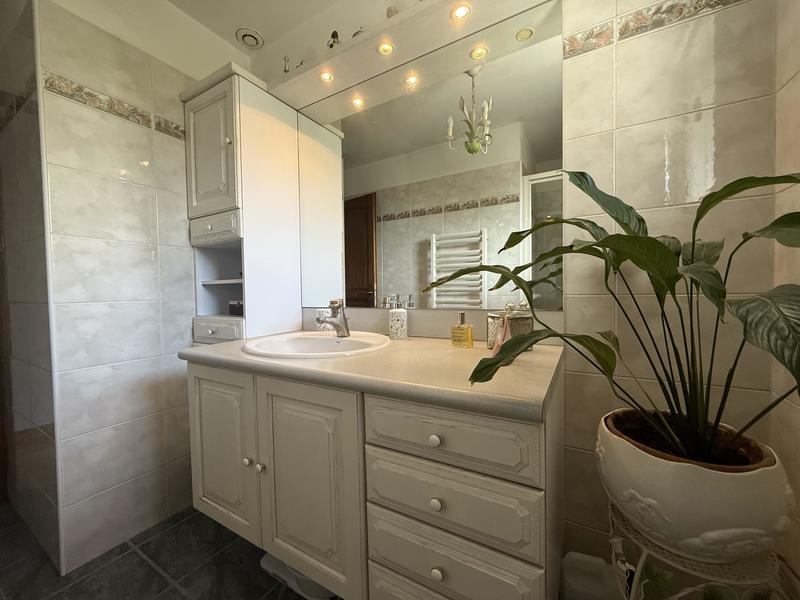 Villa - 87 m² - 4 pièces