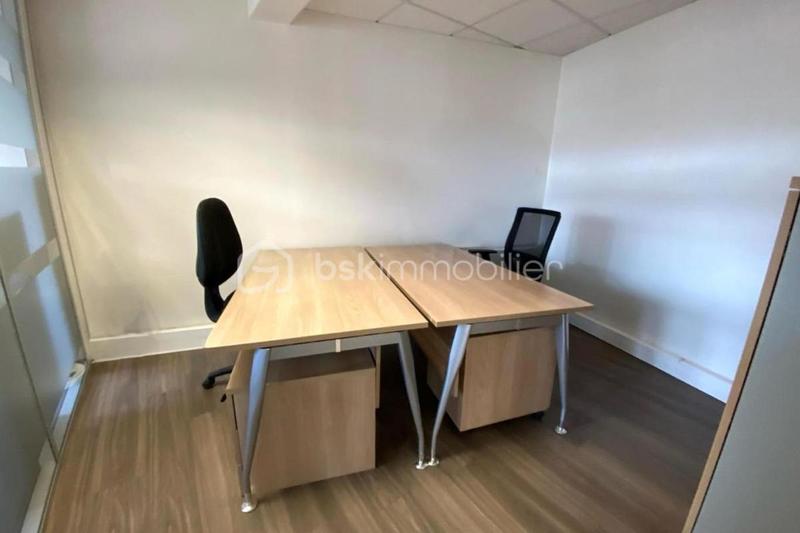 Bureau - 85 m² - 4 pièces