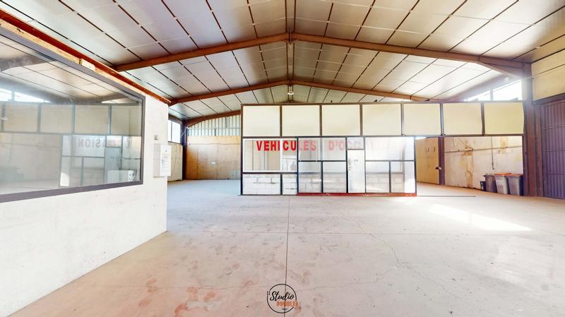 Entrepôt - 1 091 m²